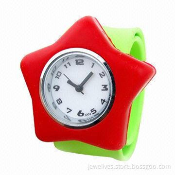 Popular and 2013 New Design Silicone Watch with Water-resistant